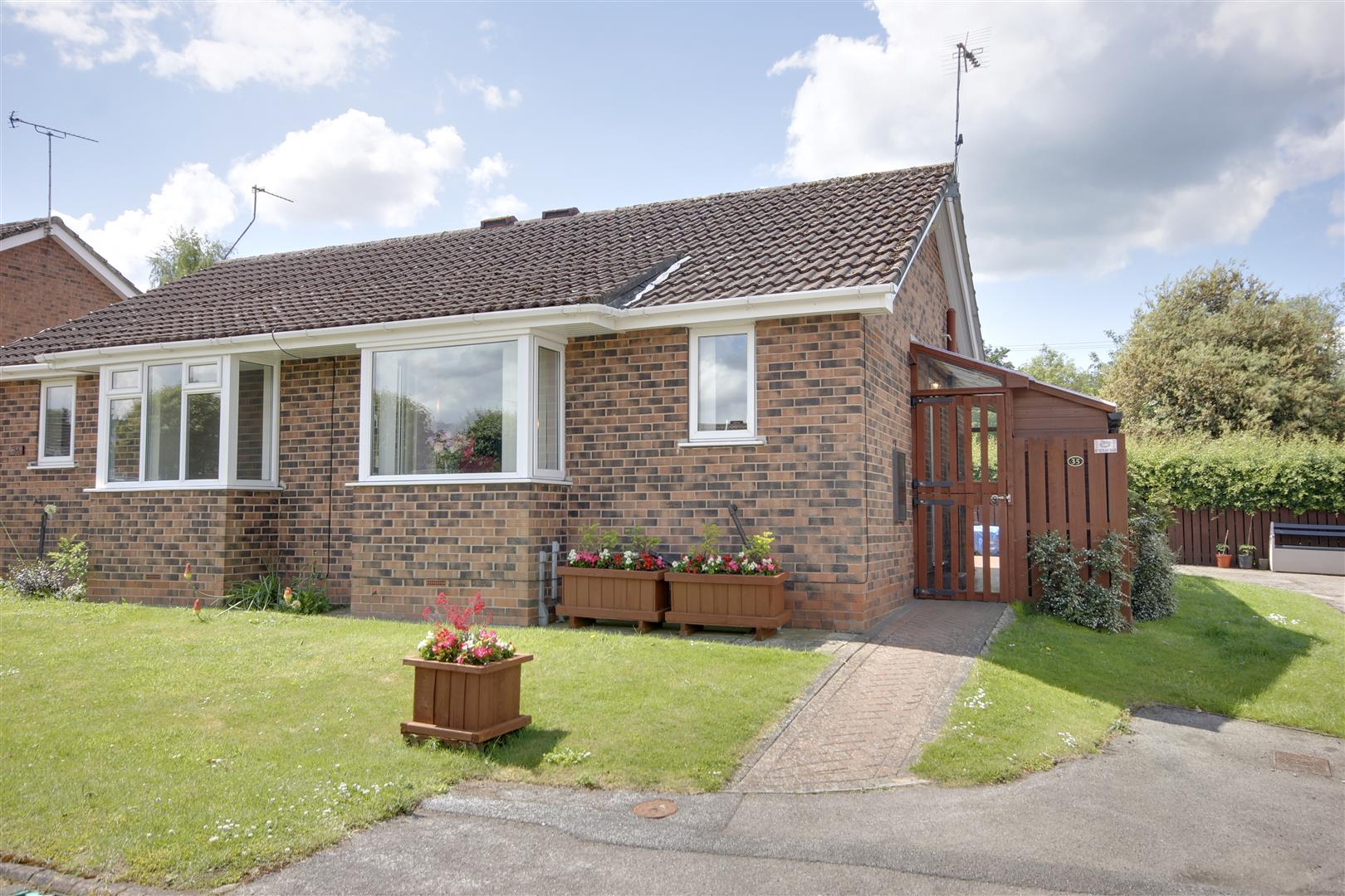 Matthew Limb Property for sale in West Hull